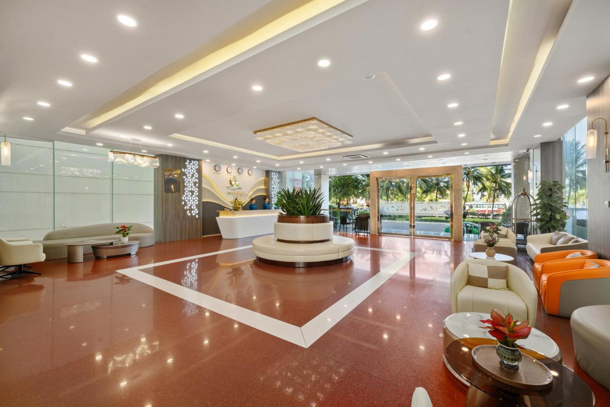 Lunar Hotel Danang מראה חיצוני תמונה