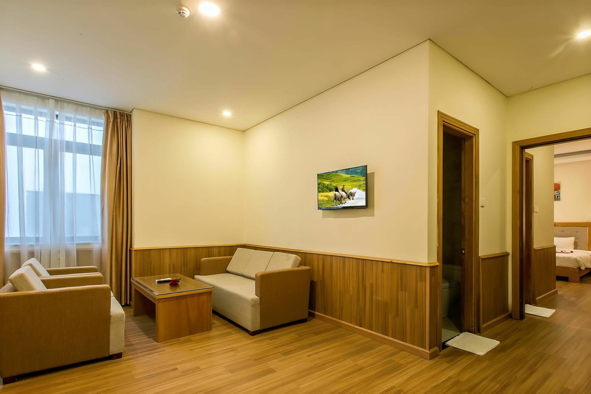 Lunar Hotel Danang מראה חיצוני תמונה