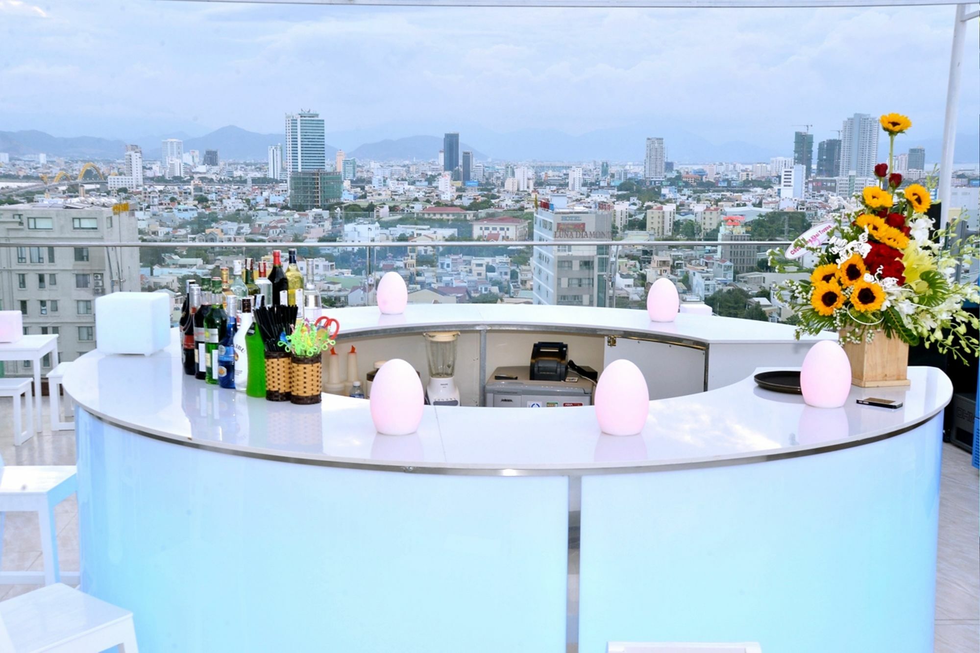 Lunar Hotel Danang מראה חיצוני תמונה