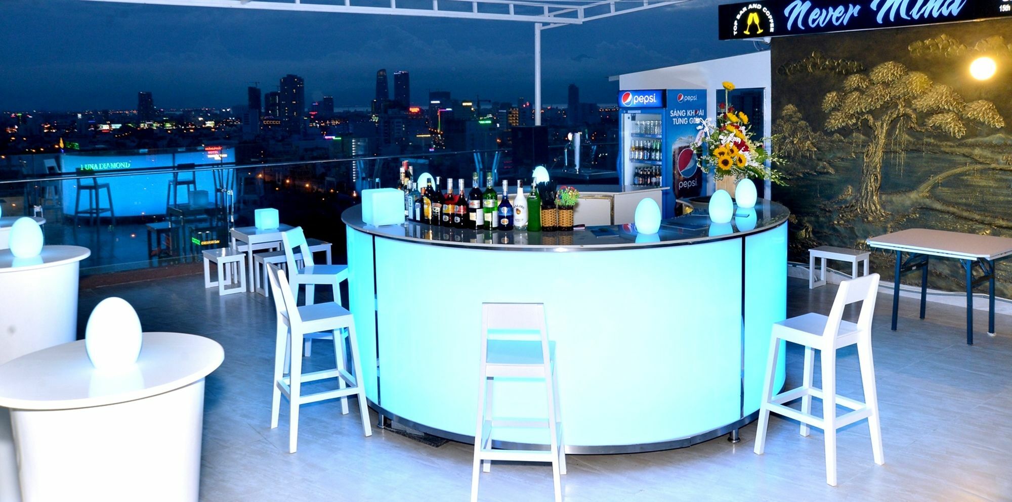 Lunar Hotel Danang מראה חיצוני תמונה